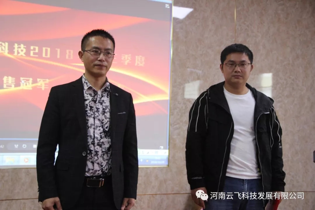 �ܿ����N(xi��o)�۹�܊�C��(ji��ng)�����G�ࣩ